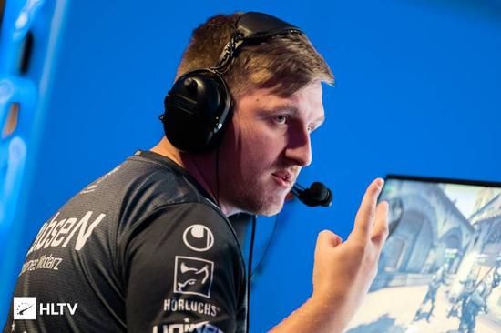 了解2025赛季LOL年度个人回顾数据